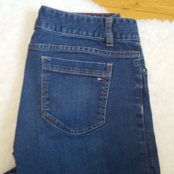 Tommy Hilfiger Bootcut 10s Jeans - Picture 4 of 12